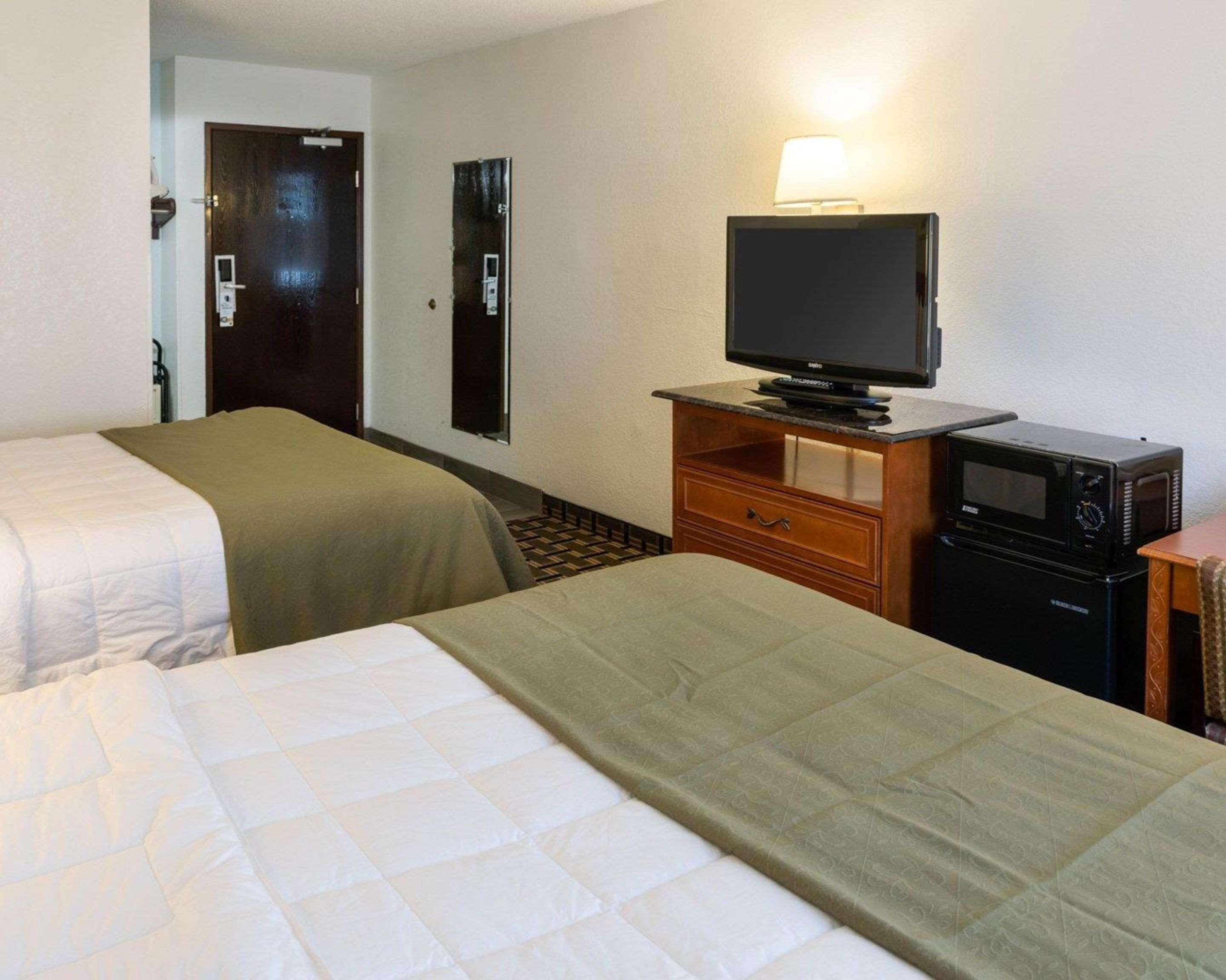 Quality Inn Savage Exterior photo