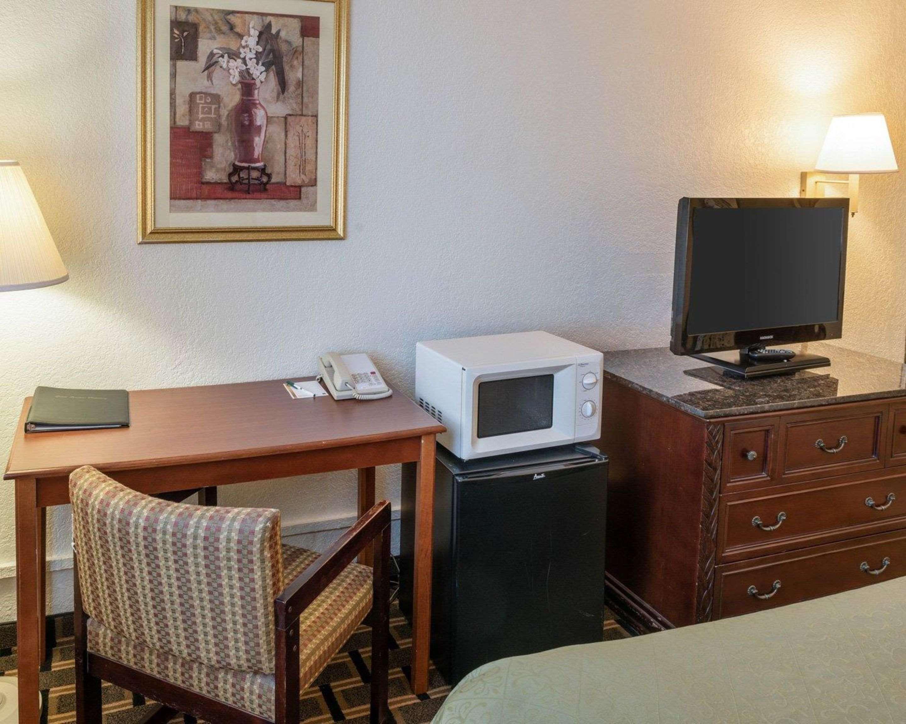 Quality Inn Savage Exterior photo