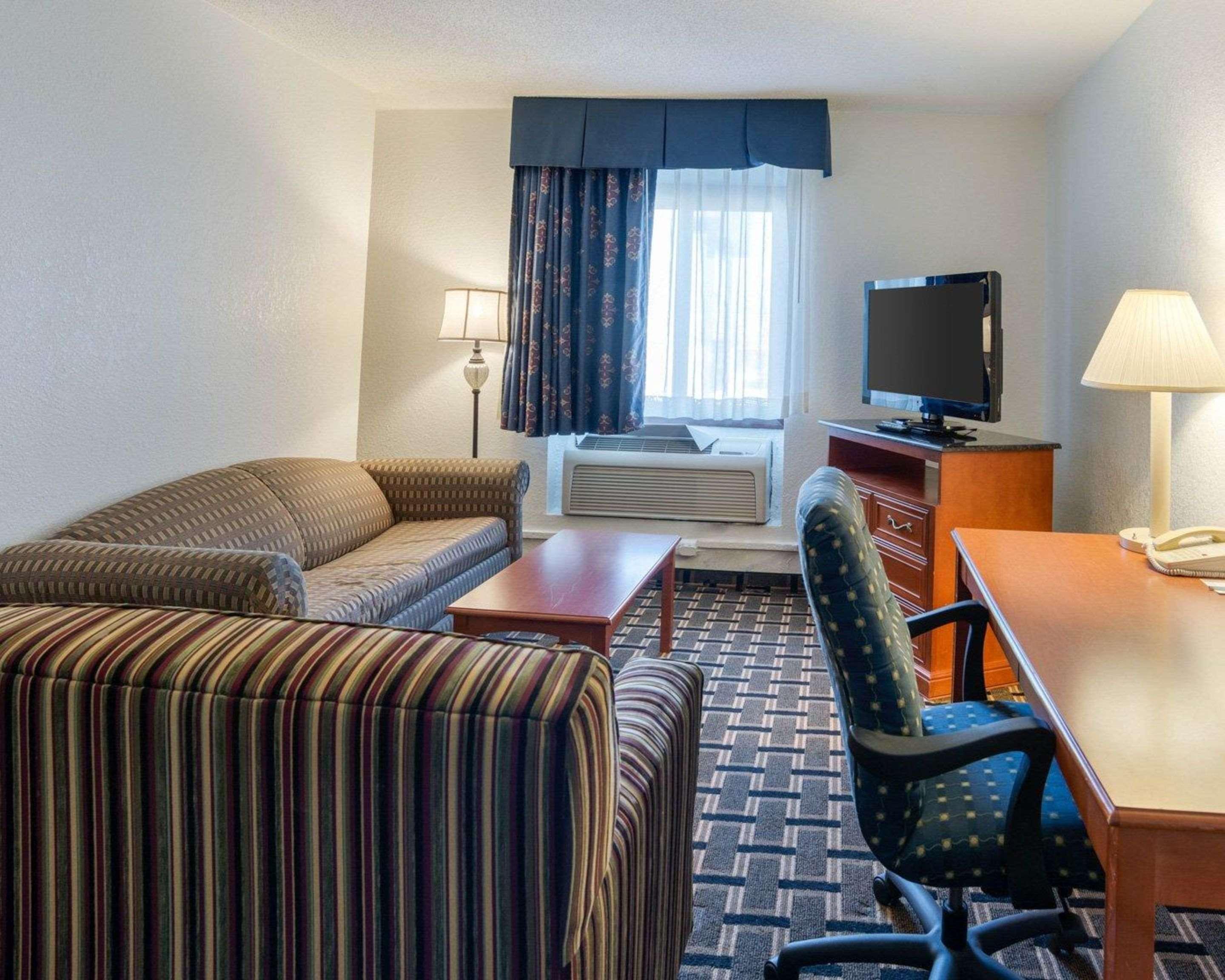 Quality Inn Savage Exterior photo